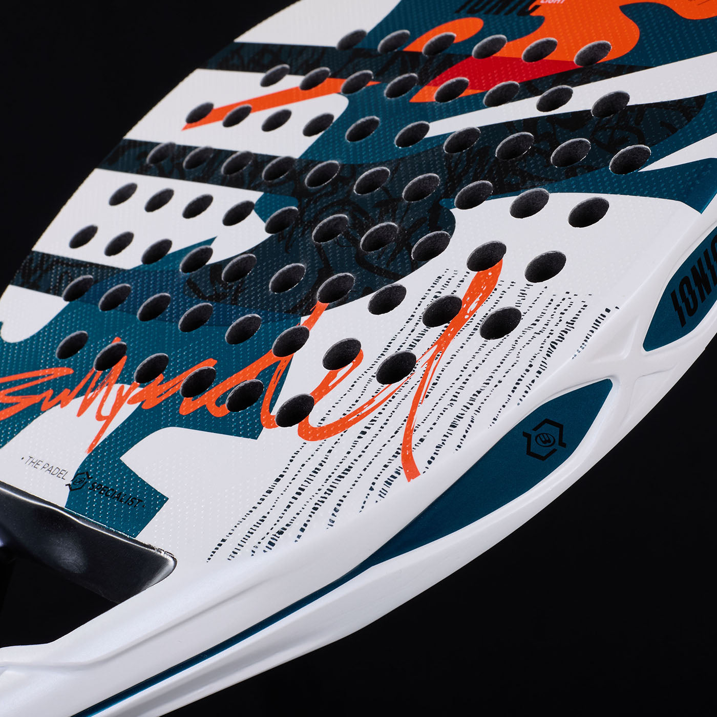 2025 Bullpadel Iconic Light
