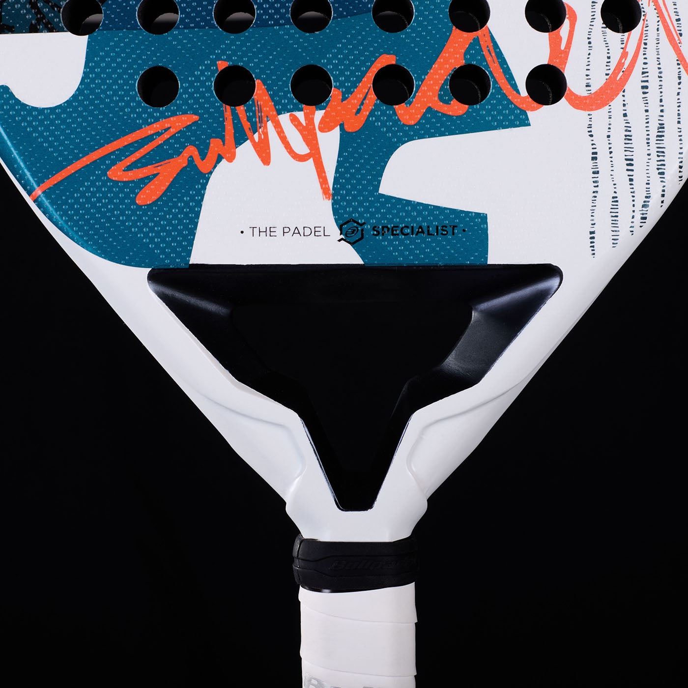 2025 Bullpadel Iconic Light