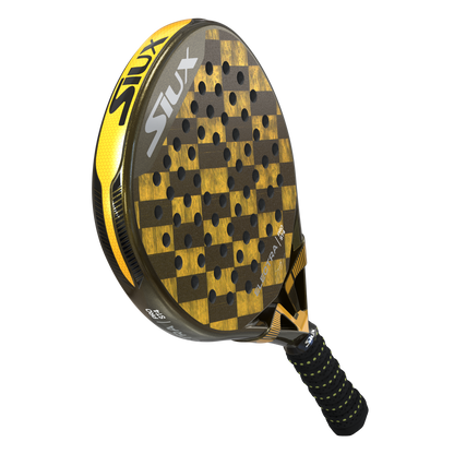 2025 Siux Electra Pro 4 Padel Racket – Unleash Precision and Power for Professional Play!